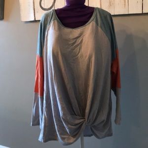 Color block long sleeve tee - Maurice’s 3